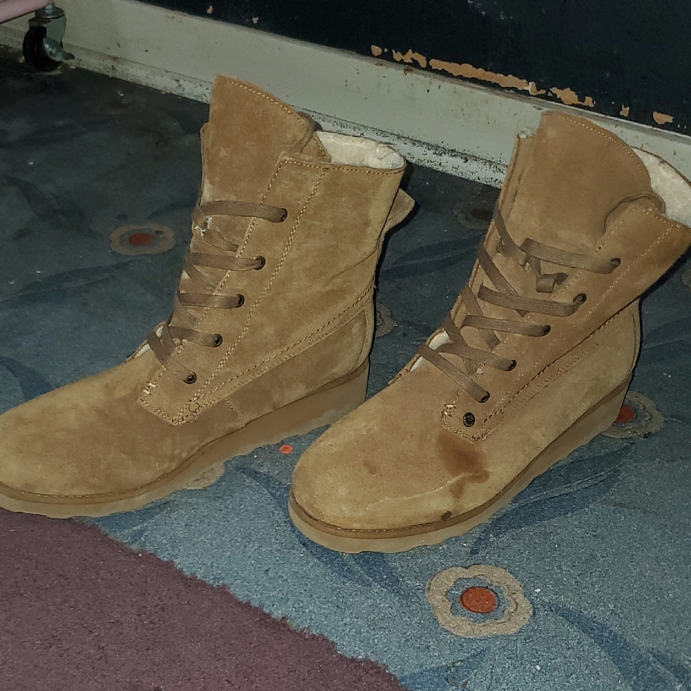 Tan Suede Ankle Boots Bearpaws